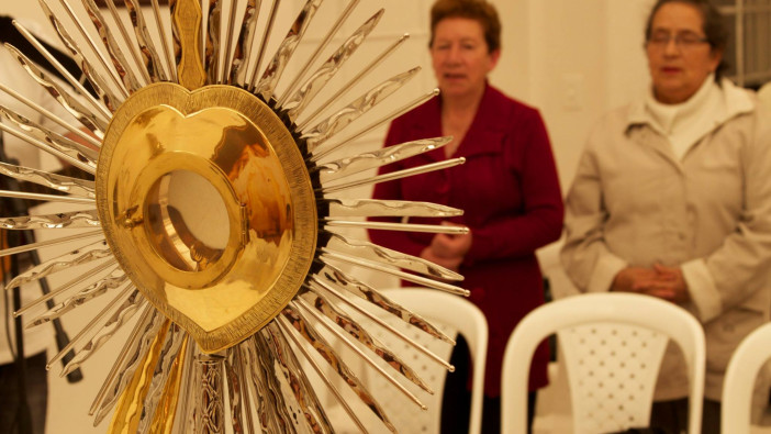 Juan Carlos Saucedo invita a quienes hacen un apostolado de la misericordia,  a ser misericordiosos de manera particular en la familia