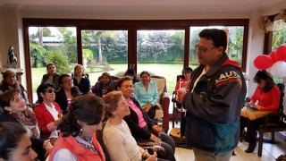 Compartir con el padre Alexander Herrera en la comunidad Sagrada Familia, por su traslado a la parroquia San León Magno. 