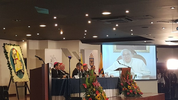 El Papa Francisco en el  Jubileo de la Misericordia del Continente Americano, invita a tratar con misericordia